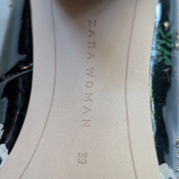 Zara Floral Patent Leather Heels, Size 39 - Picture 6 of 7